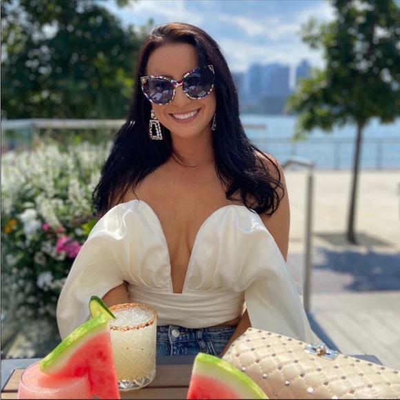 Elisettta top ( fashion nova) - Picture 2 of 8